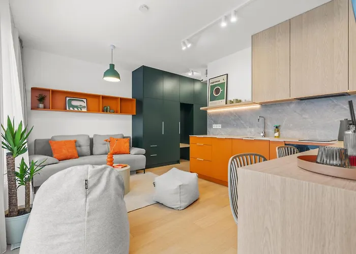 Lam Orange Ac - Balcony