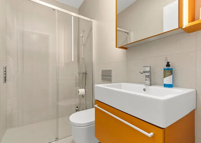 Lam Orange Ac - Balcony Bratislava